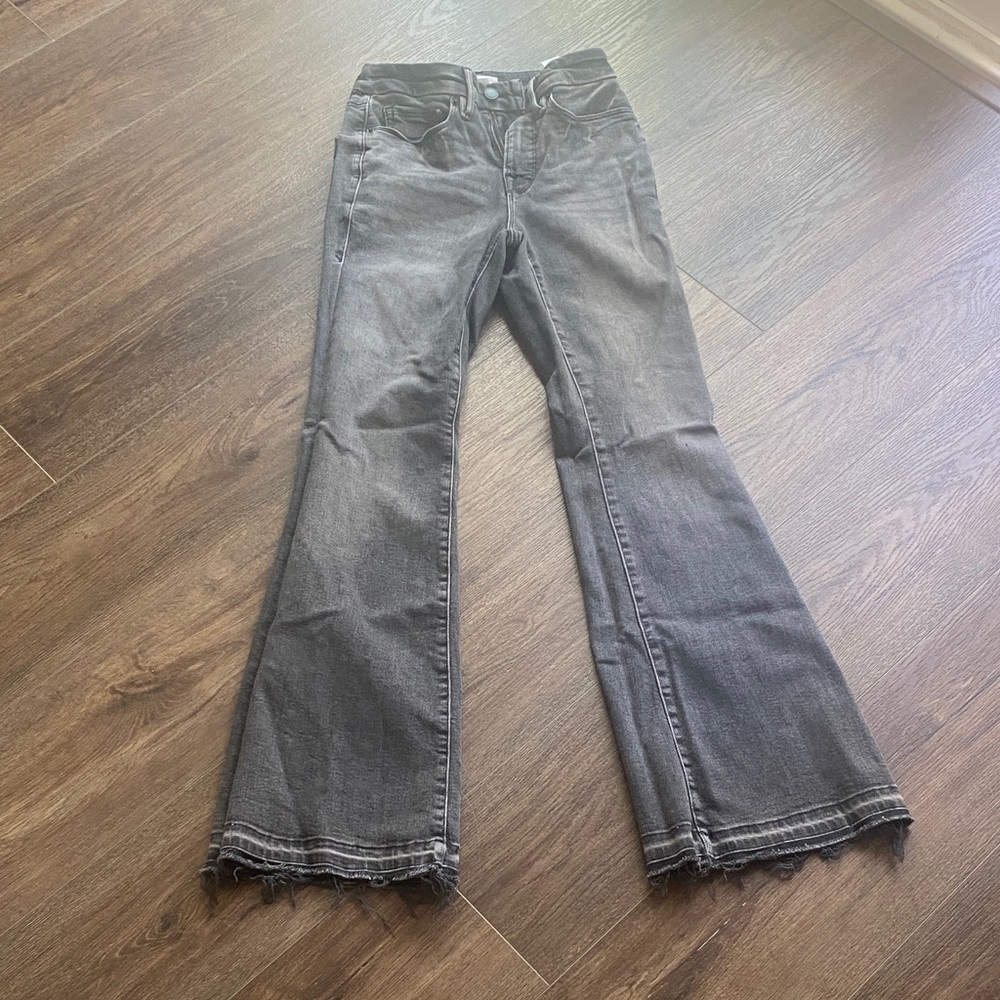 Good American Charcoal Petite Flare Jeans